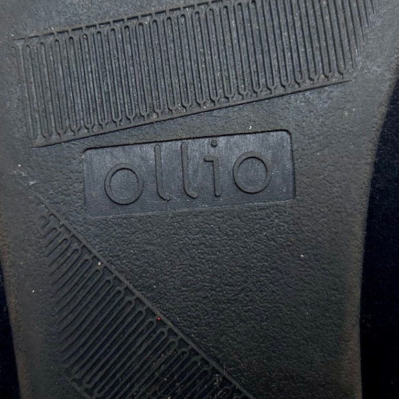 Ollio Black Faux Suede Decorative Flower Slip On Comfort Ballet Flat Size 8 - Picture 6 of 7